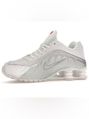 Nike Shox 4 “Metallic White Silver” New w/ NO BOX Men’s 11.5 Women’s 13 #119
